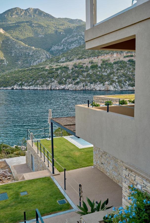 Into The Blue Suites Arkadiko Chorio Exteriér fotografie